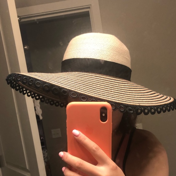 Eugenia Kim sun hat with fancy trim - Picture 4 of 8
